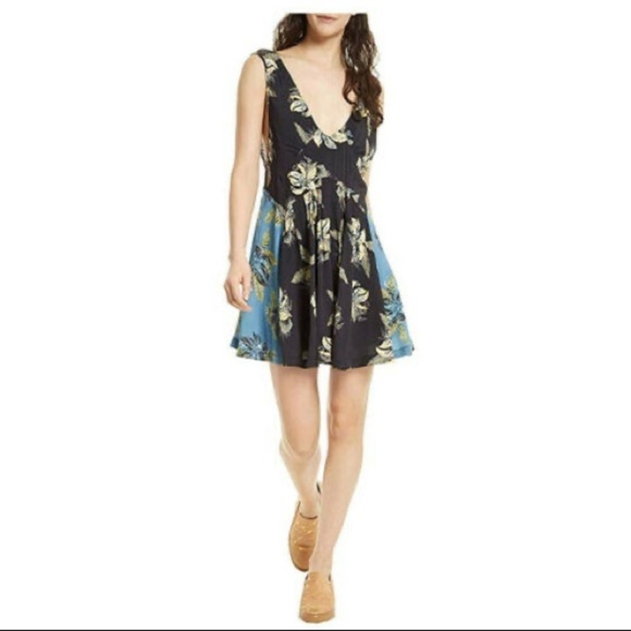 Free People Thought I Was Dreaming Black And Blue Floral Mini Dress XS - Picture 7 of 16